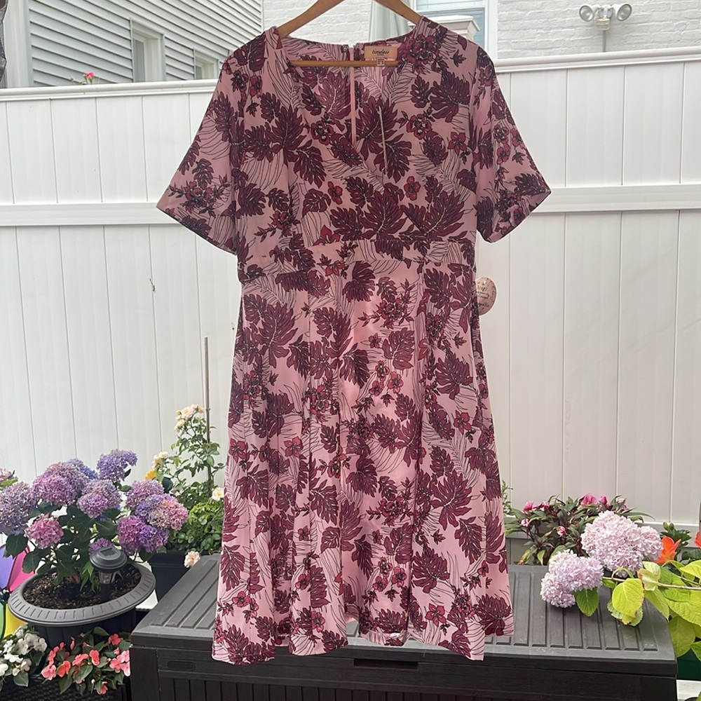 Timeless London - Riley Dress Size 18 - Picture 3 of 16